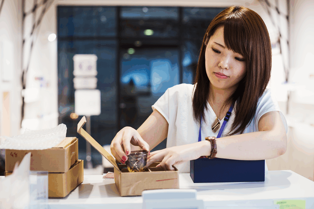 IoT helps retailers with order fulfillment.